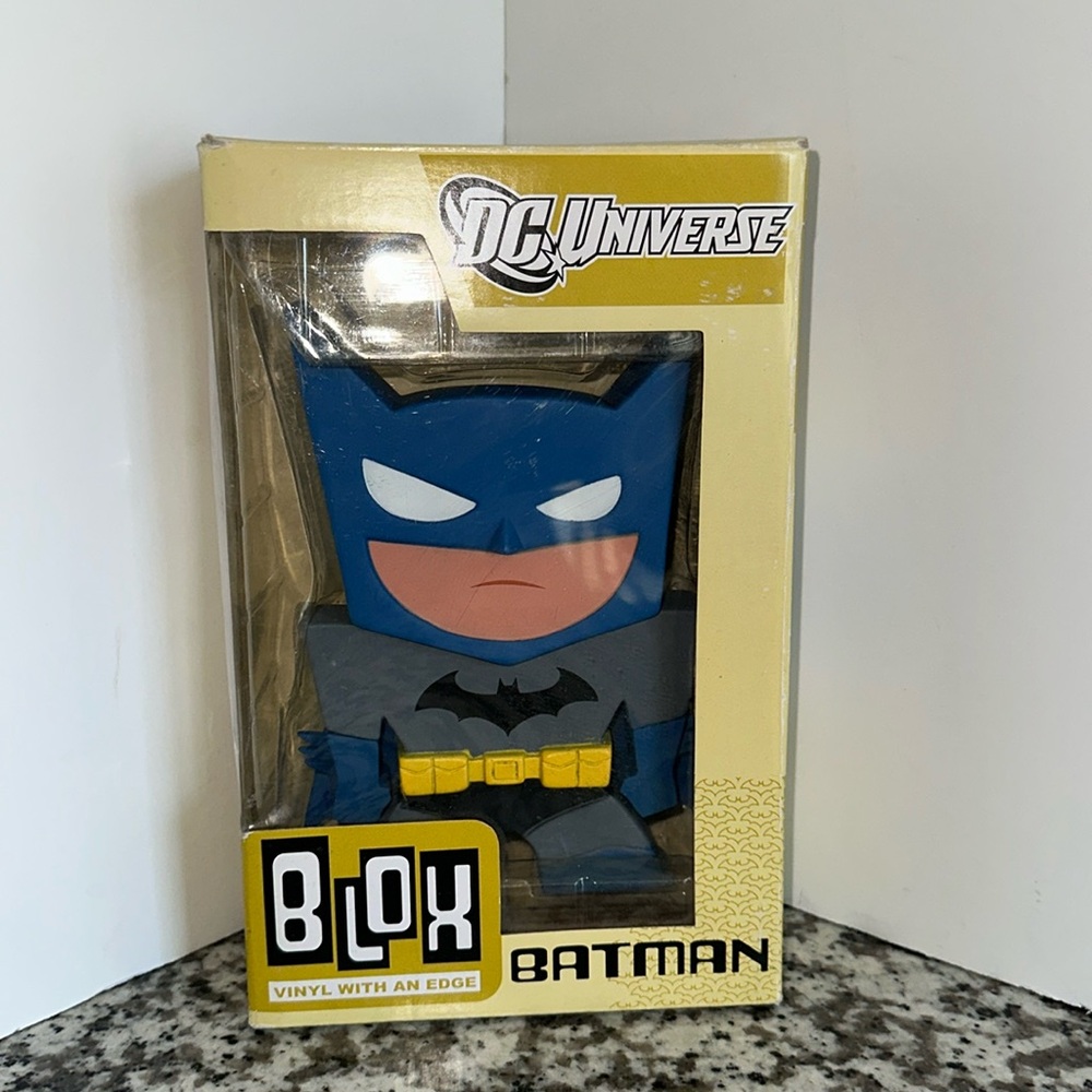 Blox Batman DC Universe vinyl Figure